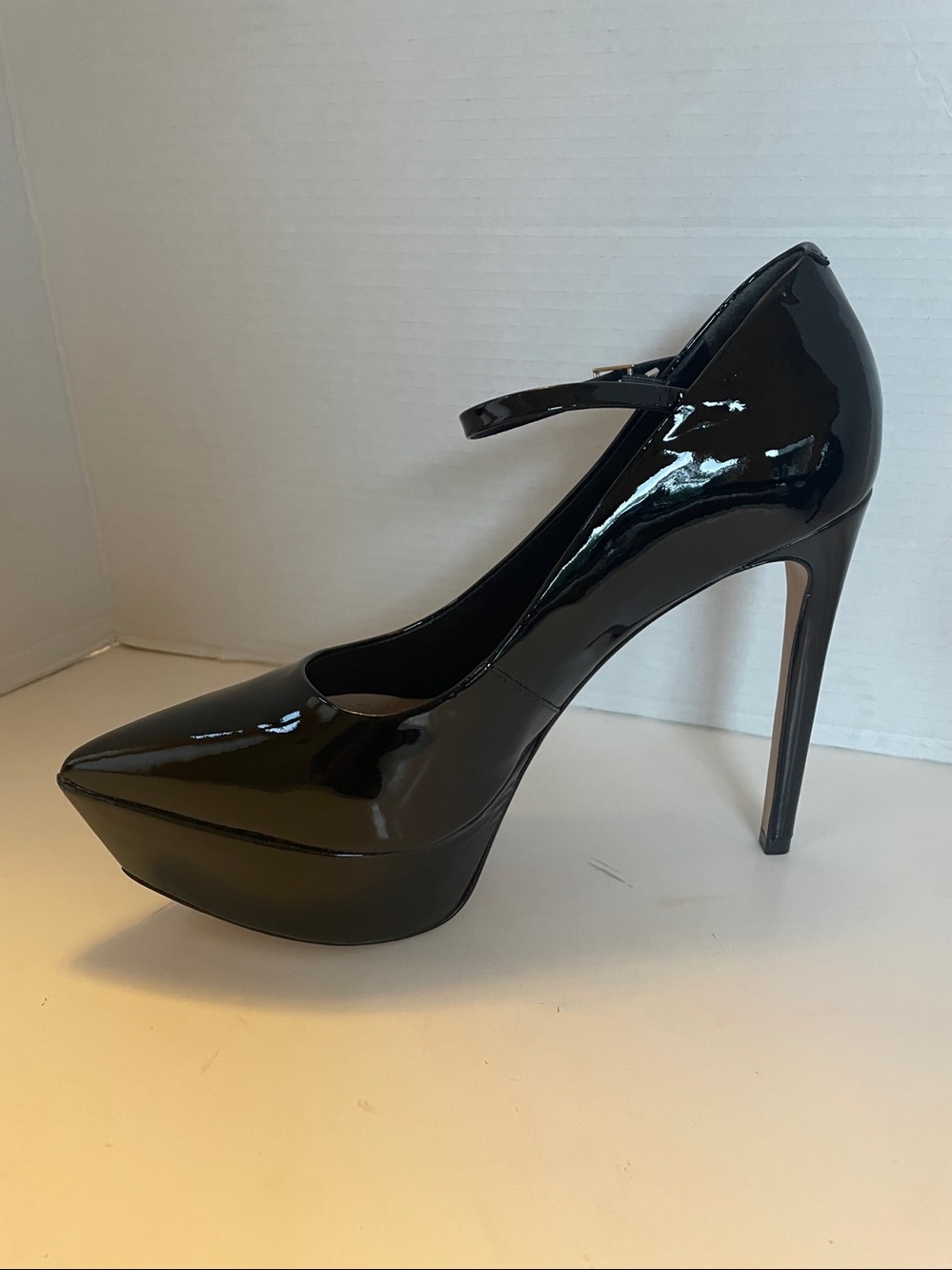 Schutz Kaia Patent Leather Pumps